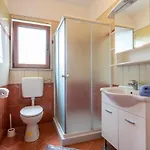 Villa Mirela With A Comfortable Garden And Pool *