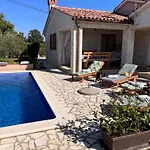 Mirela With A Comfortable Garden And Pool * Grandići