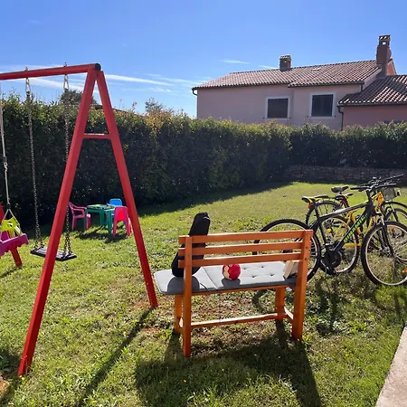 Mirela With A Comfortable Garden And Pool