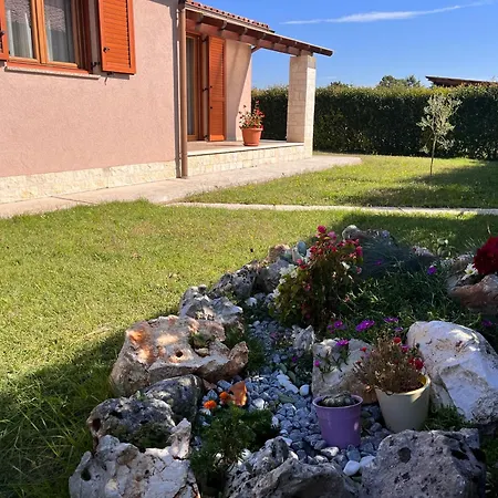 Mirela With A Comfortable Garden And Pool *